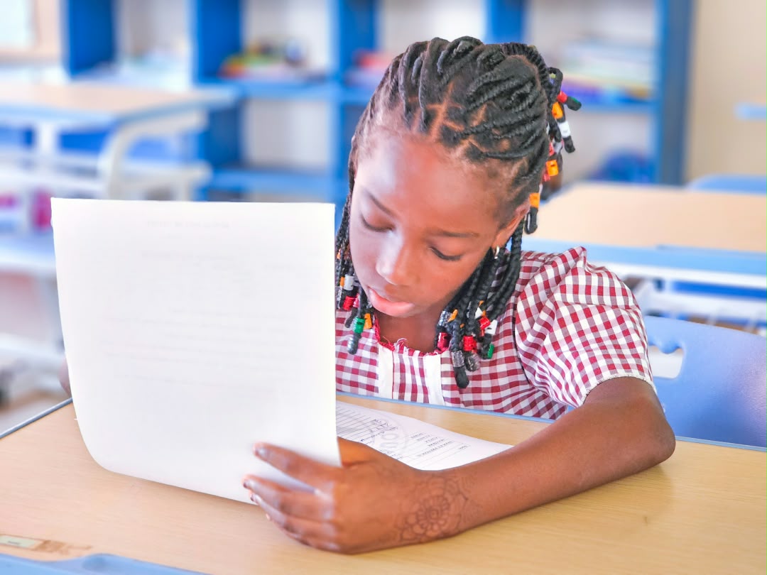 Une élève du Groupe Scolaire Littoral